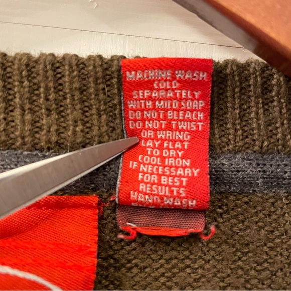 Vans Sweater Brown w/ Blue & White Argyle Men’s Size Medium - Picture 7 of 11